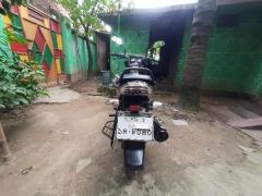 BAJAJ DISCOVER 100